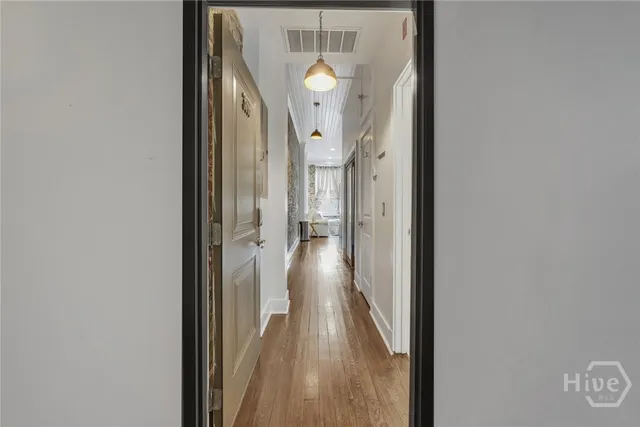 $479,999 | 310 West Broughton Street, Unit 3006, Savannah, GA 31401