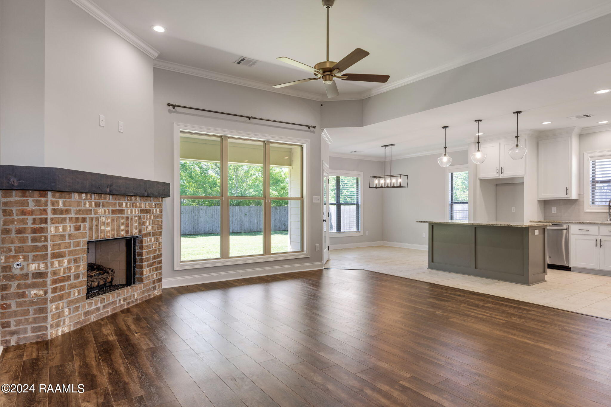 213 Timberland Ridge Boulevard Lafayette, LA 70507 - Photo 5 of 23 Living