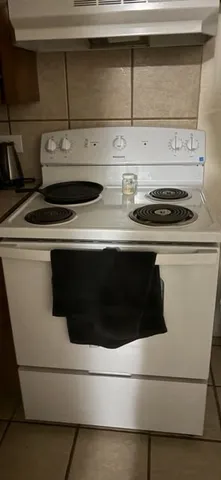 $850 | 700 West Mesquite Avenue, Unit 5, Kingsville, TX 78363