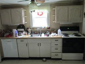 1098 Fairbanks Road Farmington, ME 04938 - Photo 11 of 22 Photo