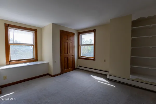 $165,000 | 29 Veterans Way, Moriah, NY 12956