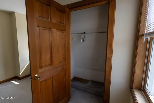 $165,000 | 29 Veterans Way, Moriah, NY 12956