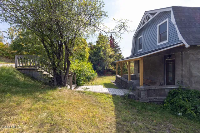 $170,000 | 29 Veterans Way, Moriah, NY 12956