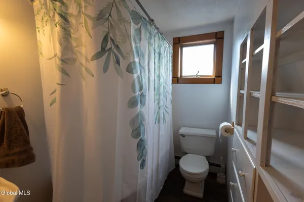 $165,000 | 29 Veterans Way, Moriah, NY 12956