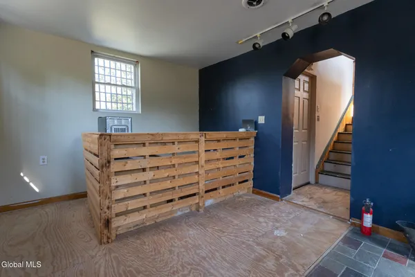 $165,000 | 29 Veterans Way, Moriah, NY 12956