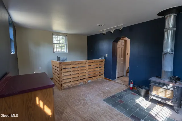 $170,000 | 29 Veterans Way, Moriah, NY 12956