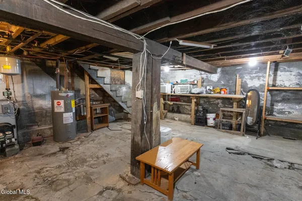 $165,000 | 29 Veterans Way, Moriah, NY 12956