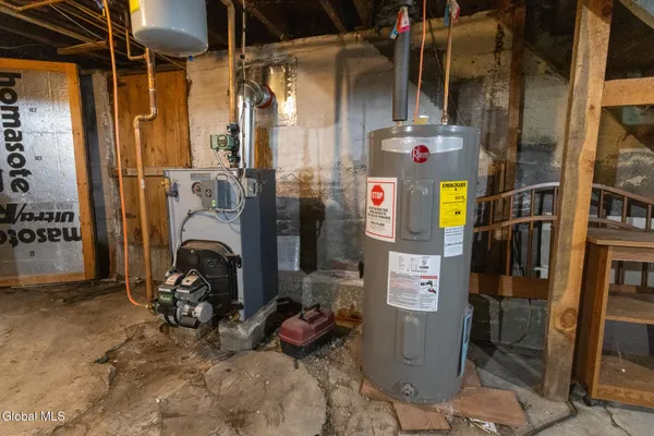 $165,000 | 29 Veterans Way, Moriah, NY 12956