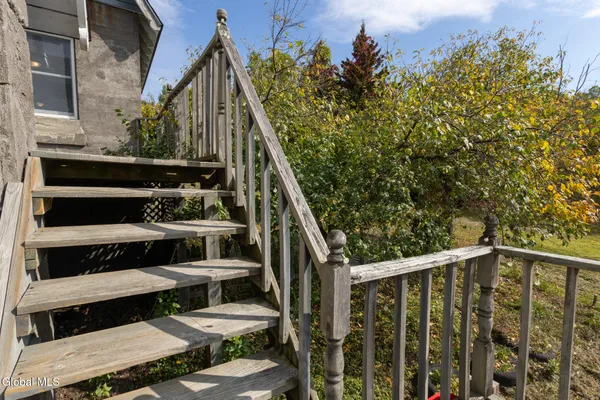 $165,000 | 29 Veterans Way, Moriah, NY 12956