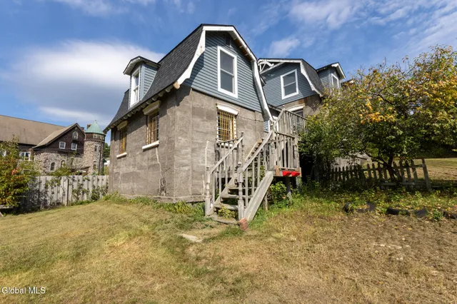 $170,000 | 29 Veterans Way, Moriah, NY 12956