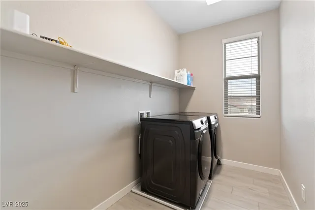 $3,200 | 12 Papavero Court, Henderson, NV 89011