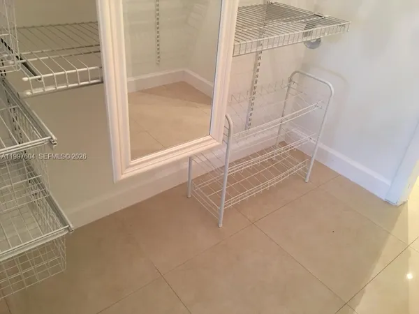 $2,100 | 9375 Fontainebleau Boulevard, Unit L209, Miami, FL 33172