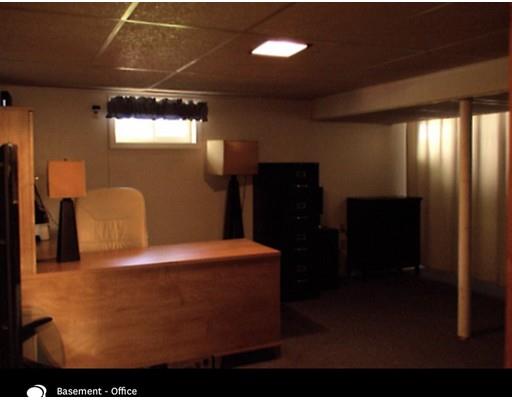 213 Pheland Street Springfield, MA 01109 - Photo 26 of 30 Gallery Image 26