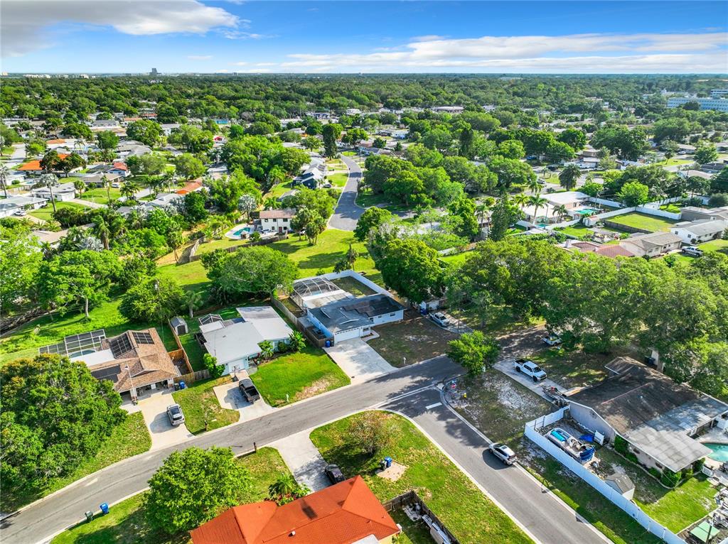 2012 6th Avenue Southwest Largo, FL 33770 - Photo 4 of 69 Gallery Image 4