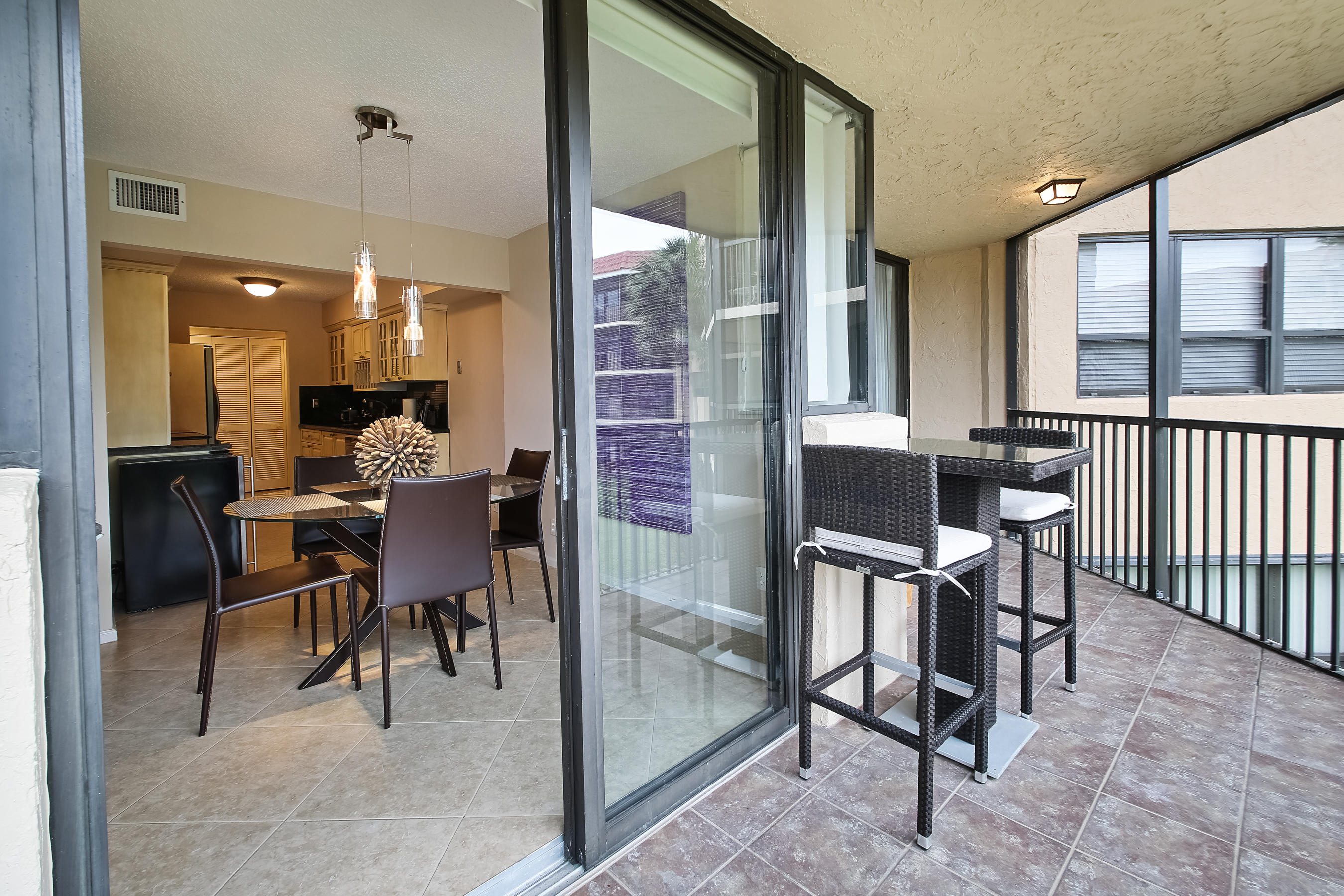 800 Jeffery Street, Unit 209 Boca Raton, FL 33487 - Photo 4 of 18 800_Jeffery_St_209-7