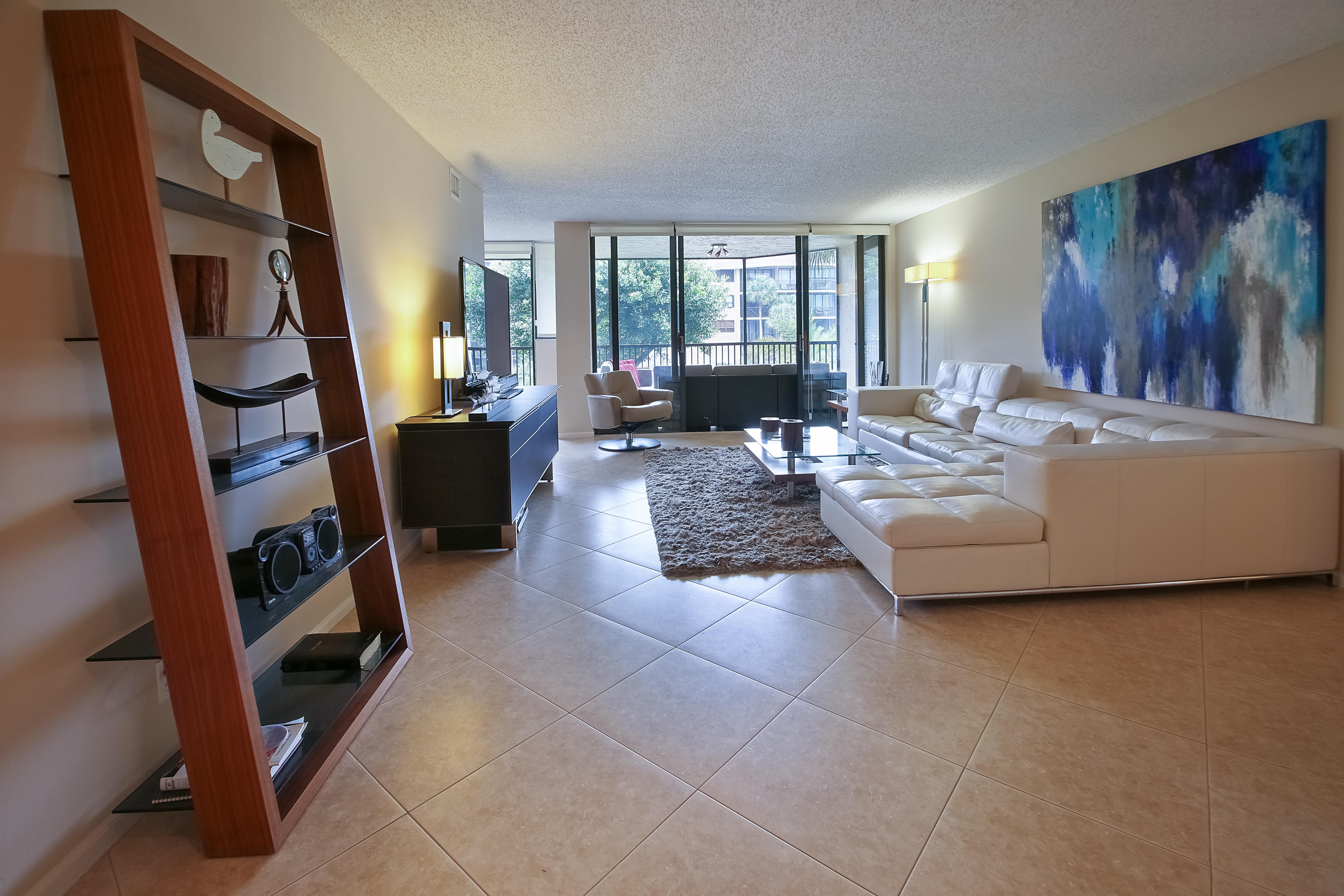 800 Jeffery Street, Unit 209 Boca Raton, FL 33487 - Photo 5 of 18 800_Jeffery_St_209-9