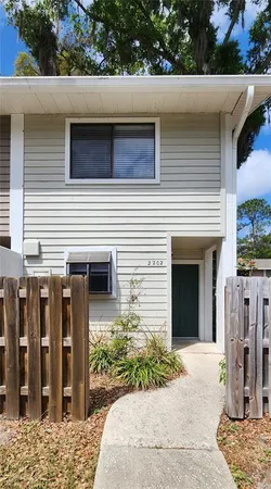 $1,400 | 2202 Southwest 39 Drive, Gainesville, FL 32607