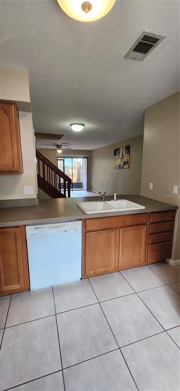 2202 Southwest 39 Drive Gainesville, FL 32607 - Photo 9 of 11