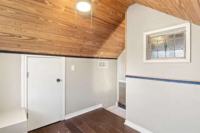 $2,000 | 6868 County Road 281, McKinney, TX 75071