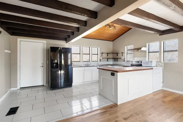 $2,000 | 6868 County Road 281, McKinney, TX 75071