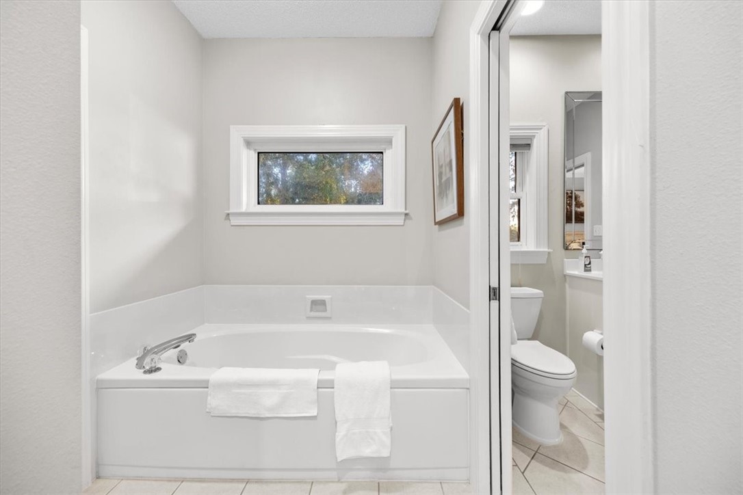 449 Garcon Point Road Milton, FL 32583 - Photo 14 of 33