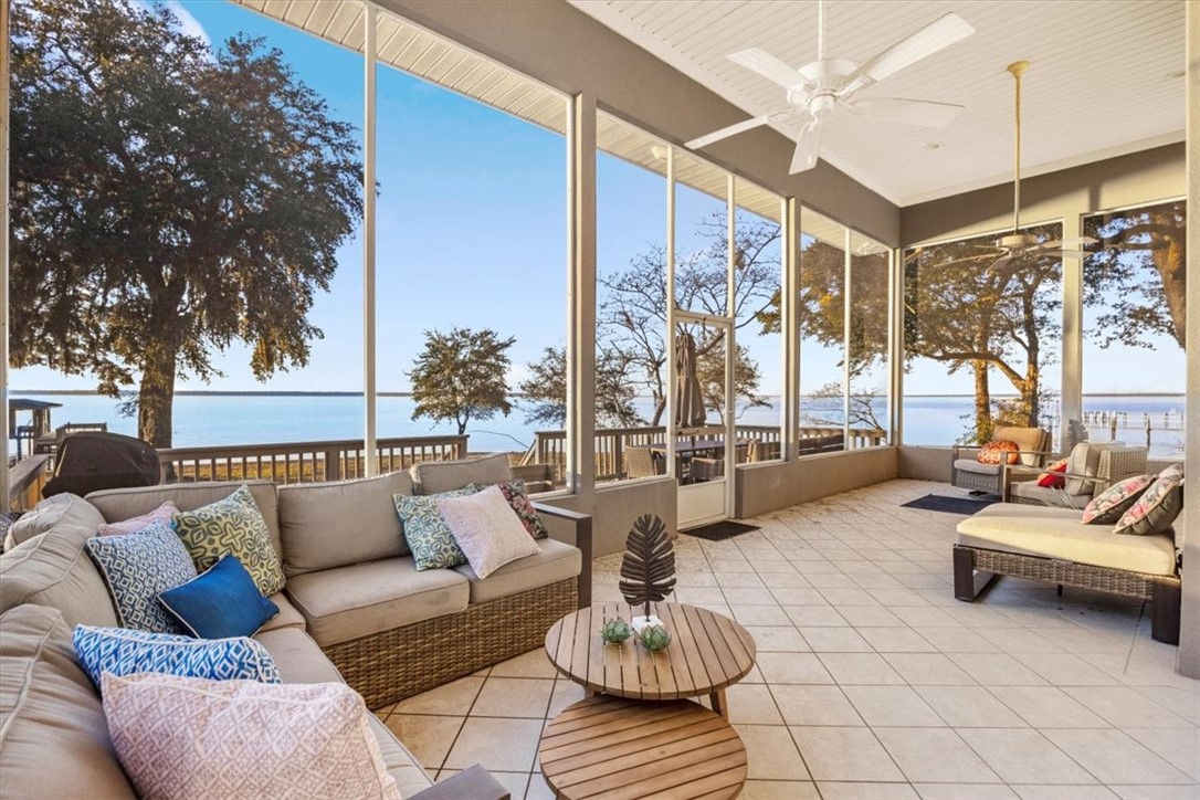 449 Garcon Point Road Milton, FL 32583 - Photo 24 of 33