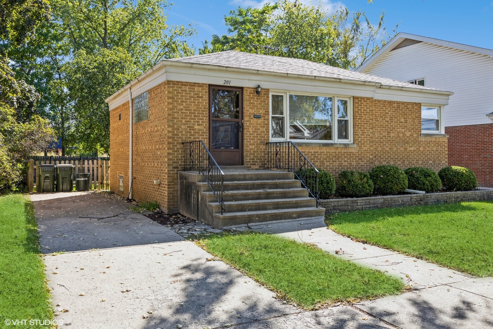 201 East Burlington Street Riverside, IL 60546 - Photo 1 of 11