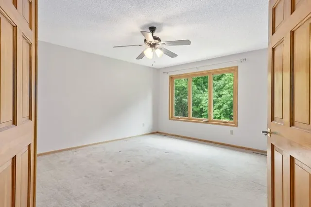 $3,700 | 7140 Willow View Cove, Chanhassen, MN 55317