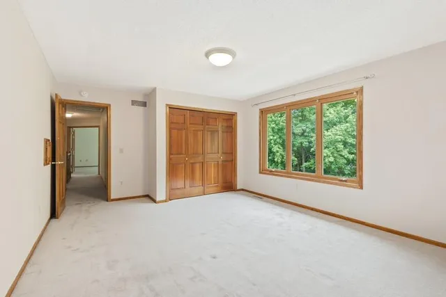 $3,700 | 7140 Willow View Cove, Chanhassen, MN 55317