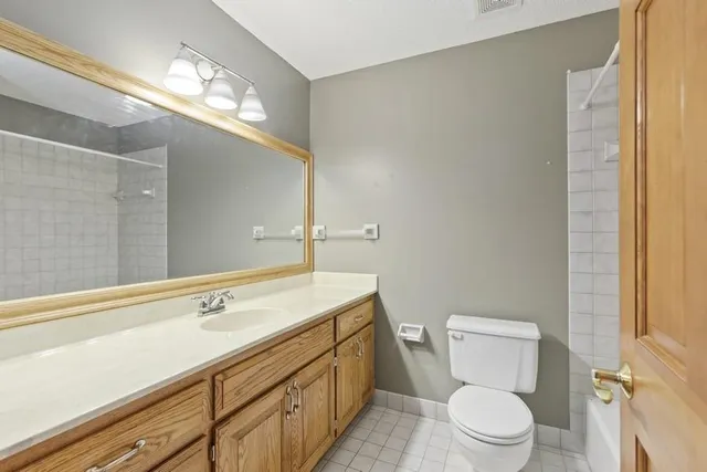 $3,700 | 7140 Willow View Cove, Chanhassen, MN 55317