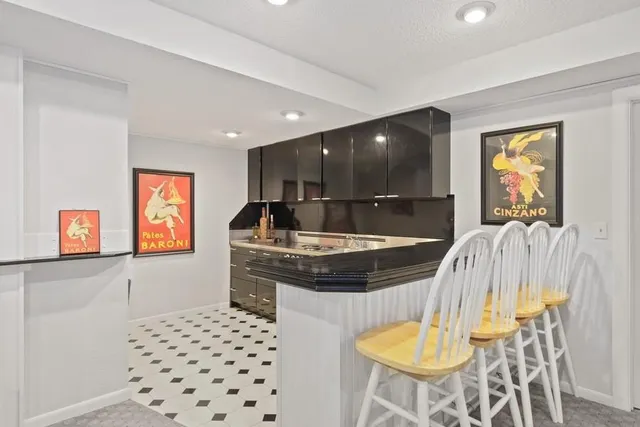 $3,700 | 7140 Willow View Cove, Chanhassen, MN 55317