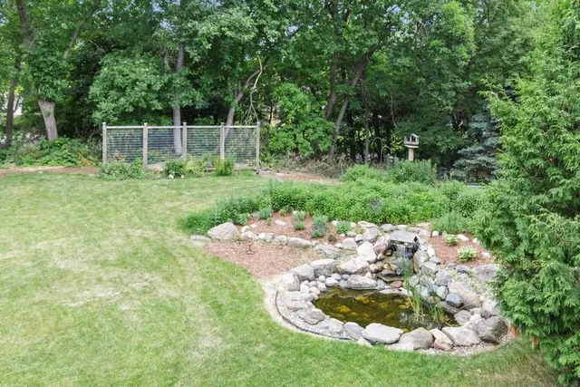 $3,700 | 7140 Willow View Cove, Chanhassen, MN 55317