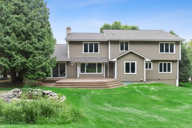 $3,700 | 7140 Willow View Cove, Chanhassen, MN 55317