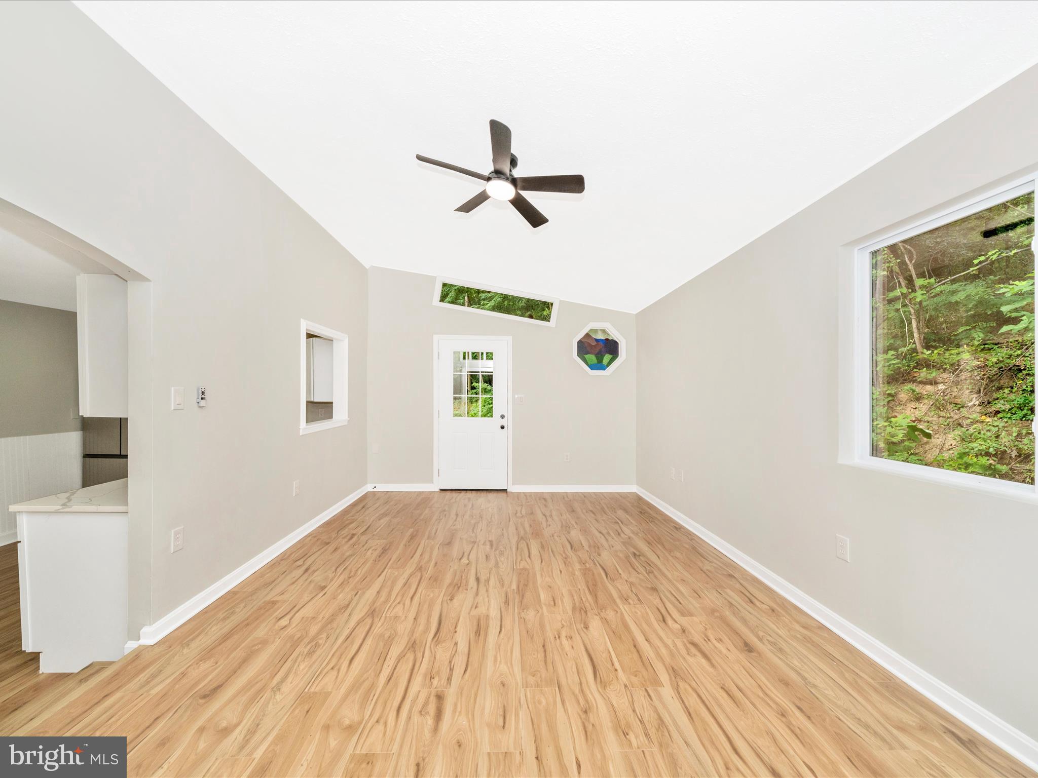 2512 Kaetzel Road Knoxville, MD 21758 - Photo 36 of 54 DSC02910