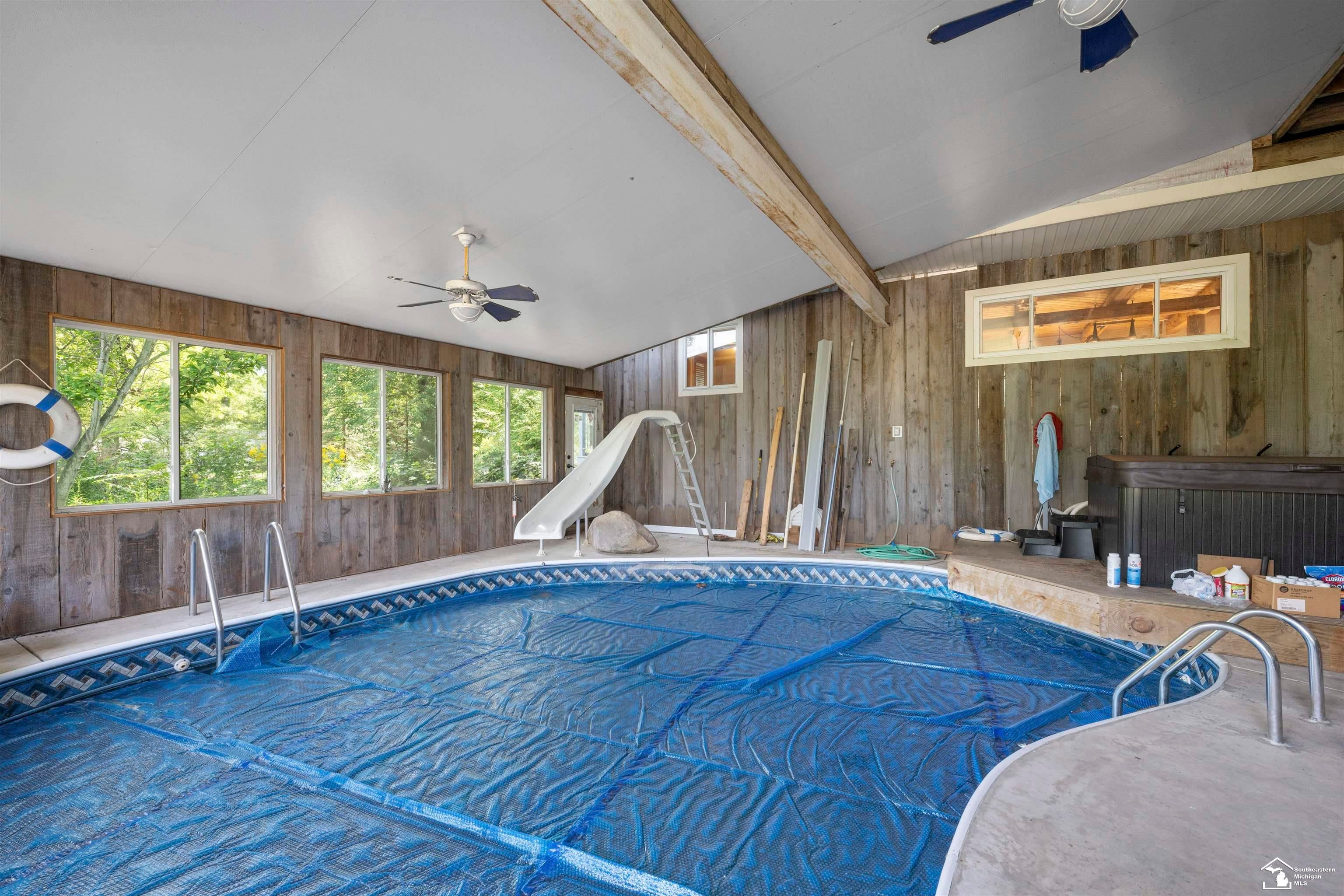 7977 North Custer Road Monroe, MI 48162 - Photo 13 of 37 Gallery Image 13