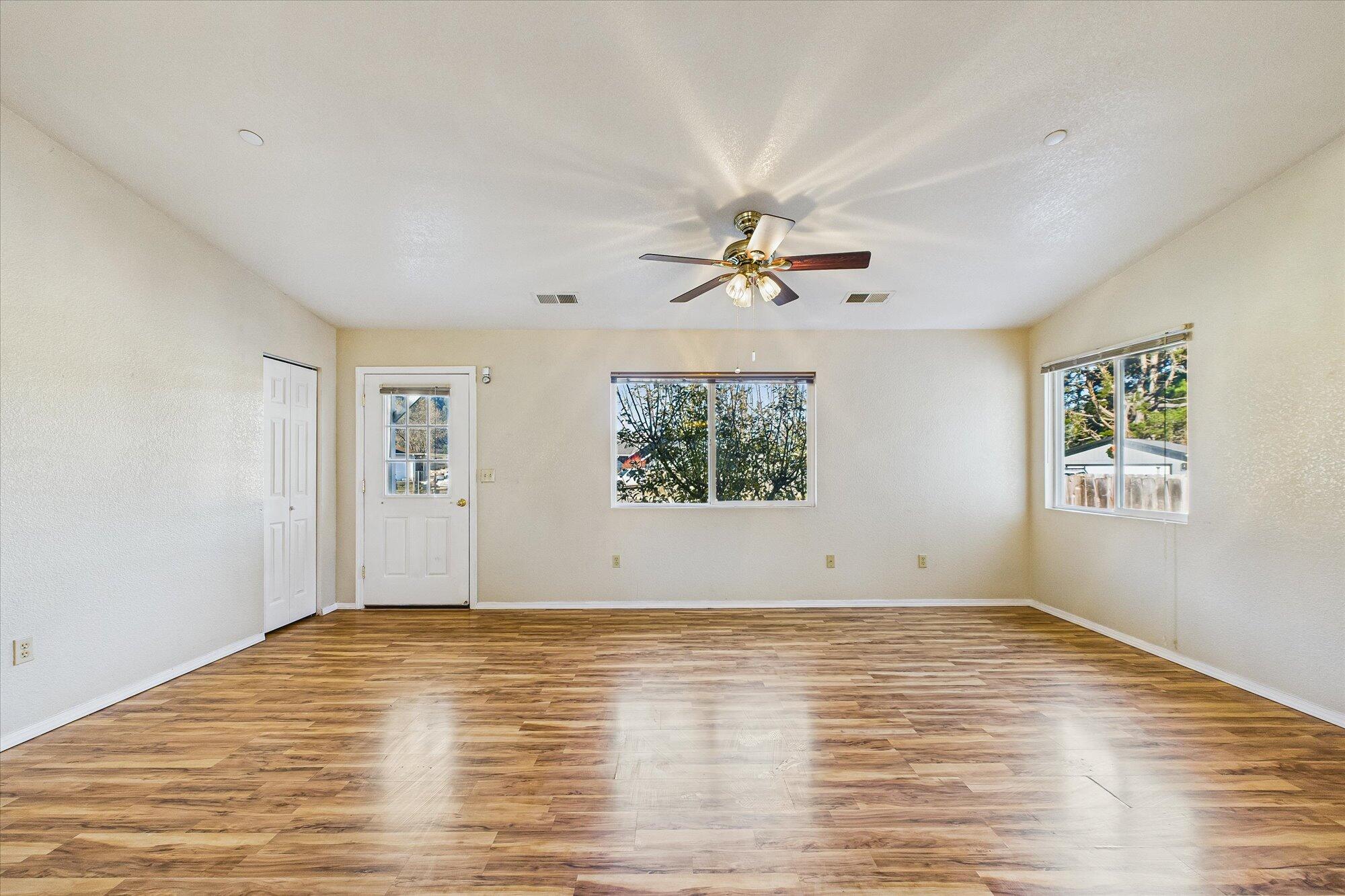230 Smither Court Rio Dell, CA 95562 - Photo 7 of 37