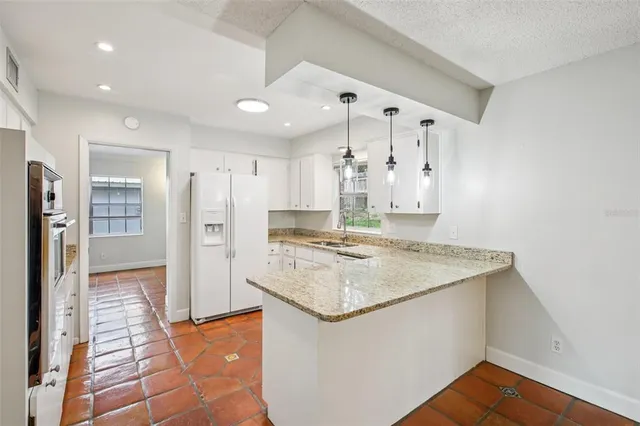 $495,000 | 1218 Lake Ariana Boulevard, Auburndale, FL 33823