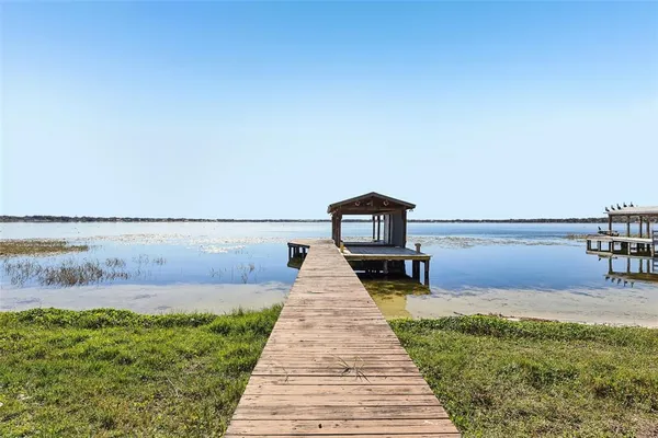 a park view with table and chairs