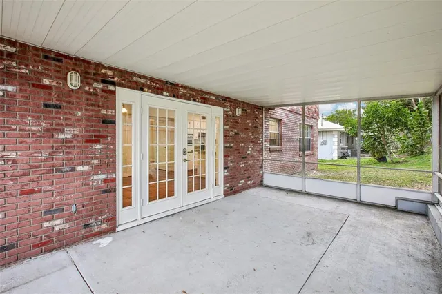 $495,000 | 1218 Lake Ariana Boulevard, Auburndale, FL 33823