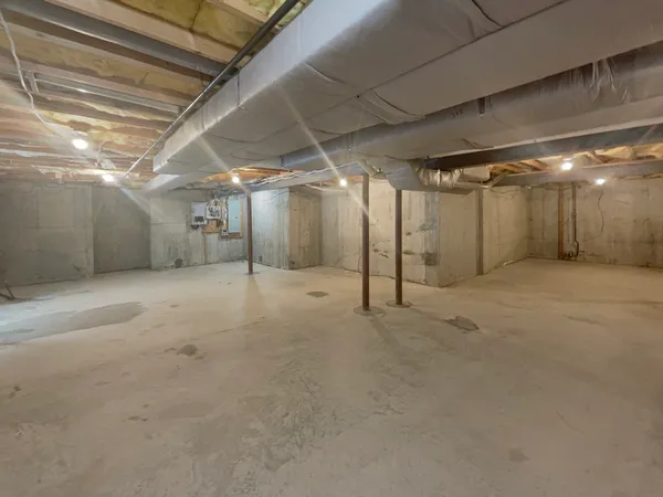 $1,060,000 | 35 Peter Street, Holliston, MA 01746