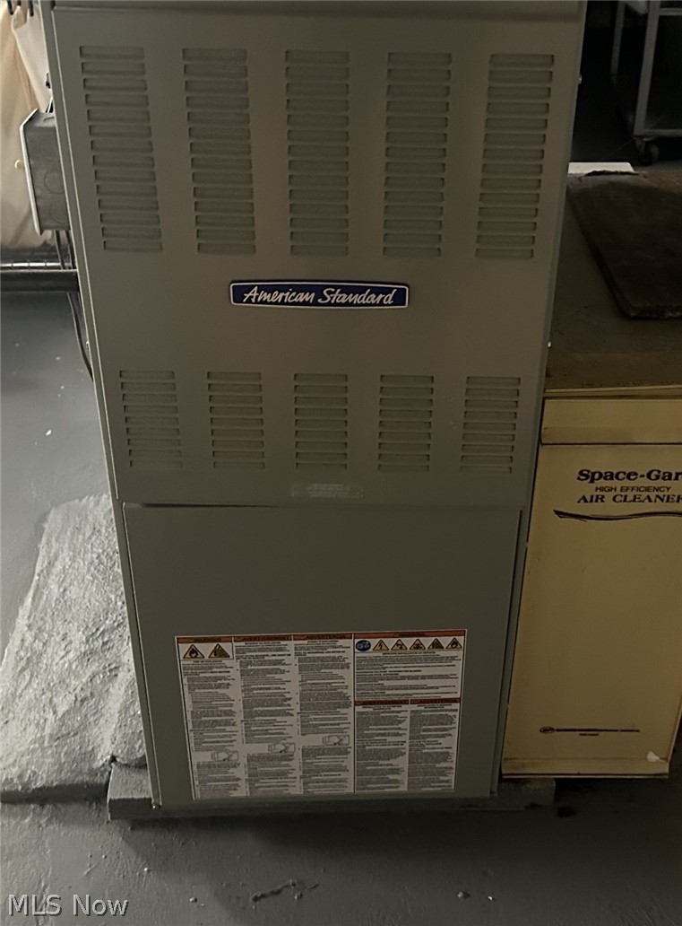3934 Delmore Road Cleveland Heights, OH 44121 - Photo 12 of 13 furnace