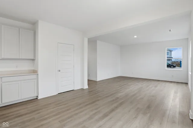 $361,995 | 2415 Fir Drive, Greenfield, IN 46140