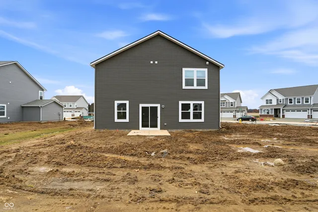 $361,995 | 2415 Fir Drive, Greenfield, IN 46140