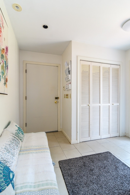 10 Curtis Road Natick, MA 01760 - Photo 2 of 26