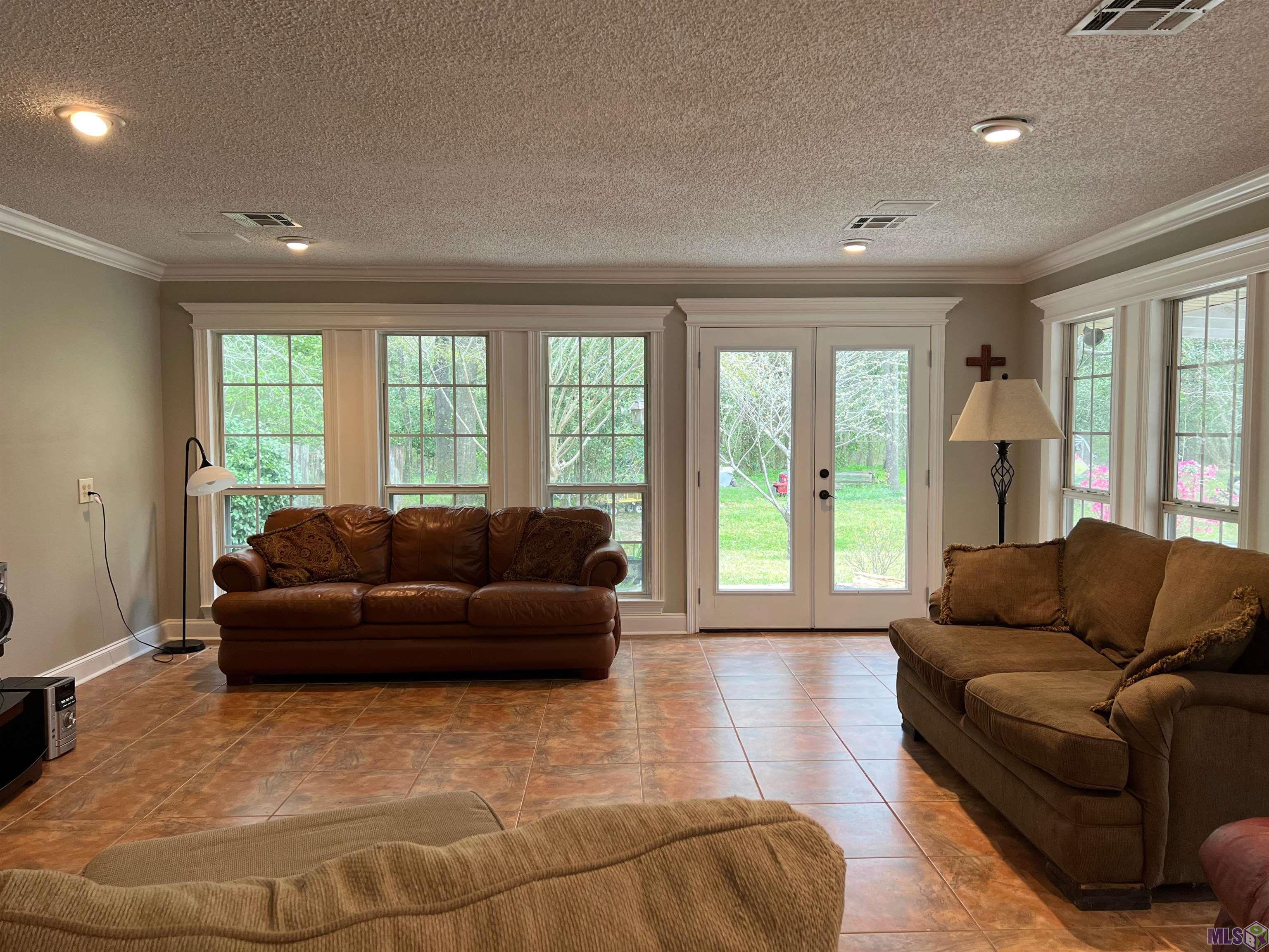 9215 Dancy Avenue Baton Rouge, LA 70814 - Photo 11 of 26 Gallery Image 11