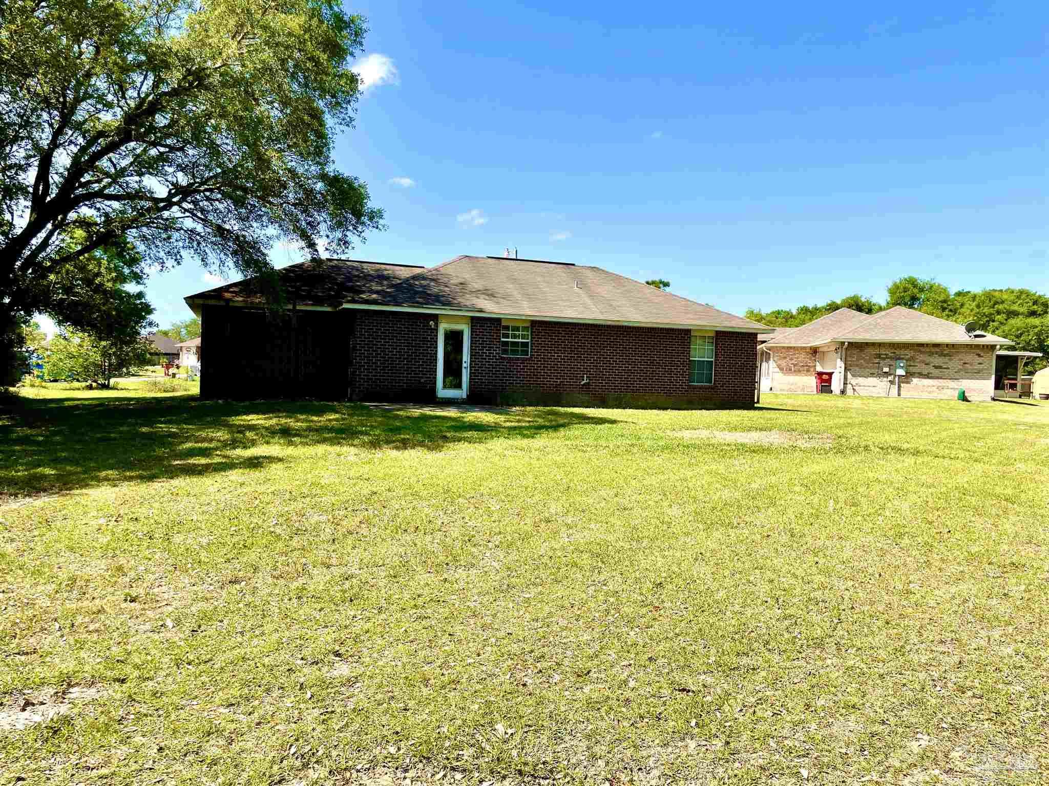 5634 Rosedown Court Milton, FL 32583 - Photo 17 of 18