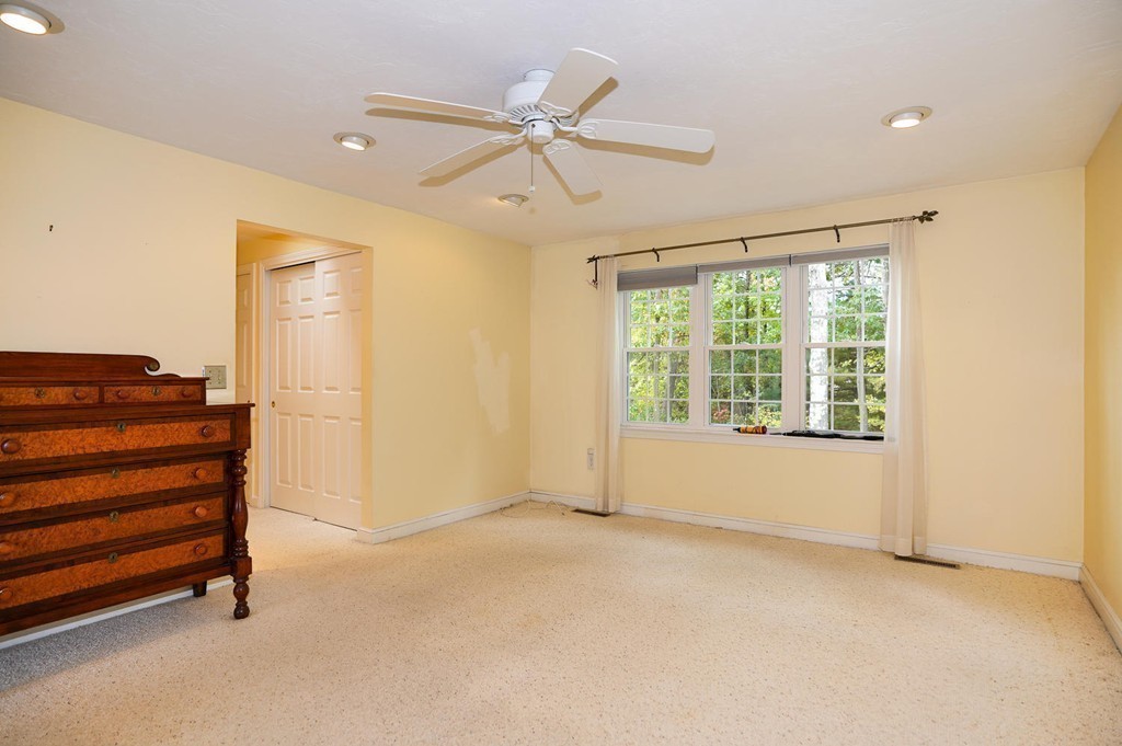 705 Ridgefield Circle, Unit A Clinton, MA 01510 - Photo 13 of 20 Gallery Image 13