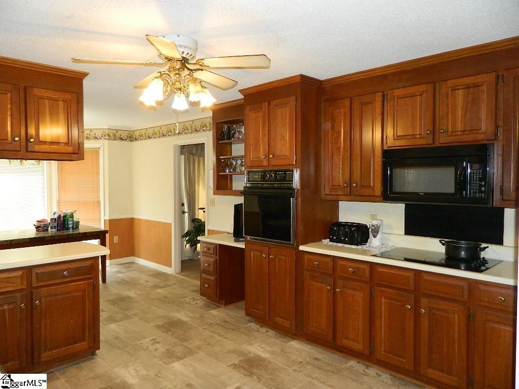 405 Regency Circle Anderson, SC 29625 - Photo 8 of 34 Gallery Image 8