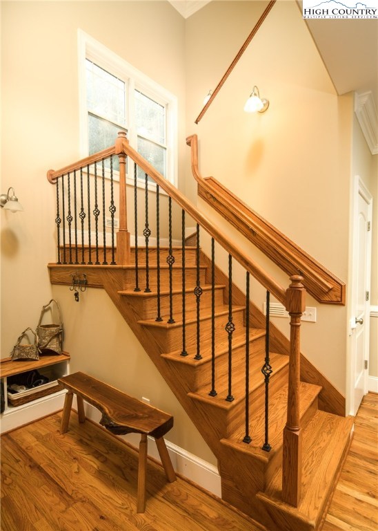 122 Old Barn Road Vilas, NC 28692 - Photo 3 of 30 Gallery Image 3