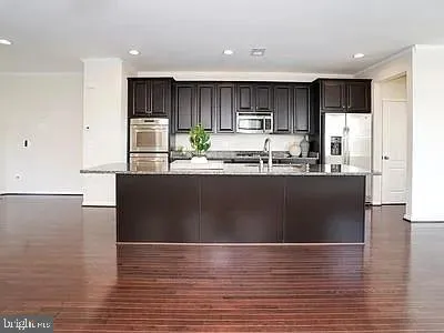 $3,250 | 43385 Rickenbacker Square, Ashburn, VA 20147